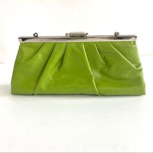 BIJOUX TERNER Clutch Purse Green Silver Chain